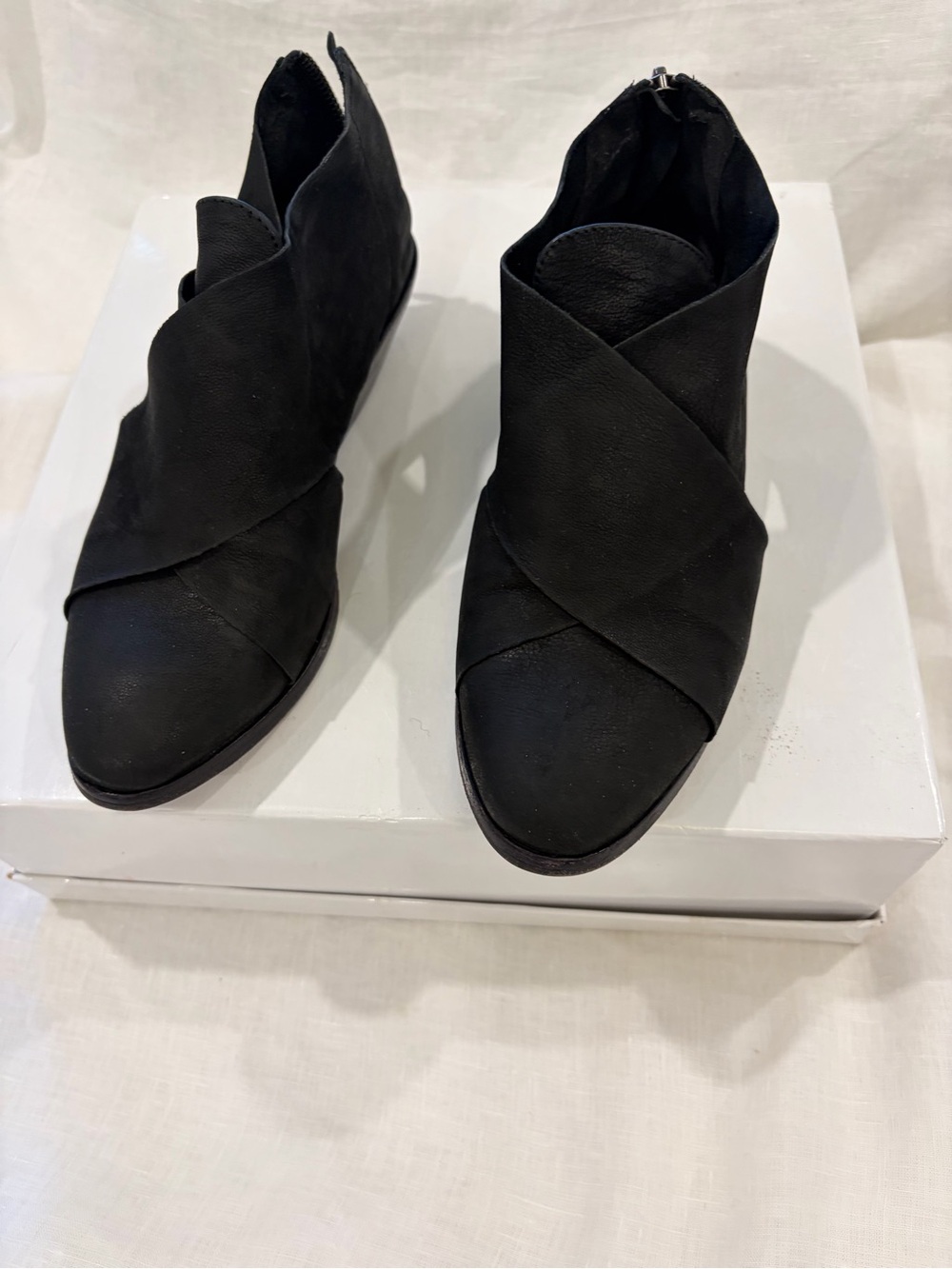Eileen Fisher Black Leather Crisscross Ankle Booties